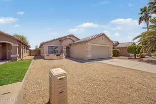 8563 W Mission Ln, Peoria, AZ 85345 - Photo 31
