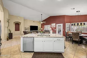 816 N Emery, Mesa, AZ 85207 - Photo 7