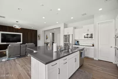 11547 N 170th Lane, Surprise, AZ 85388 - Photo 13