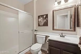 702 W San Pedro St, Gilbert, AZ 85233 - Photo 29