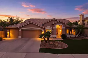 702 W San Pedro St, Gilbert, AZ 85233 - Photo 3