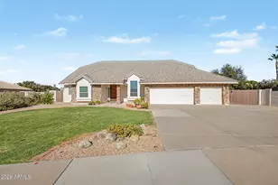 2609 N 22nd St, Mesa, AZ 85213 - Photo 15