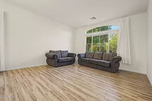 8663 W Yukon Dr, Peoria, AZ 85382 - Photo 11