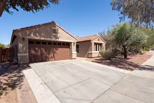13442 N 177th Dr, Surprise, AZ 85388 - Photo 27