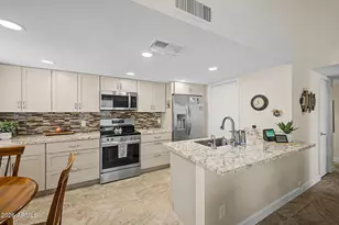 852 E Morningside Dr, Phoenix, AZ 85022 - Photo 7