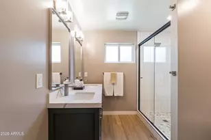 8145 N 1st Dr, Phoenix, AZ 85021 - Photo 13