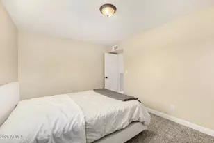 906 E Jasmine St, Mesa, AZ 85203 - Photo 23