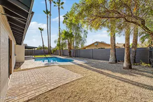 556 W Kiva Ave, Mesa, AZ 85210 - Photo 27
