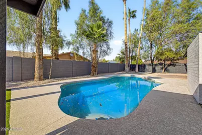 556 W Kiva Avenue, Mesa, AZ 85210 - Photo 29