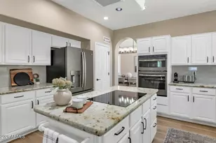 5474 W Melinda Ln, Glendale, AZ 85308 - Photo 19