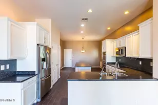 642 E Torrey Pines Pl, Chandler, AZ 85249 - Photo 11