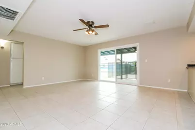 10624 N 47th Drive, Glendale, AZ 85304 - Photo 5