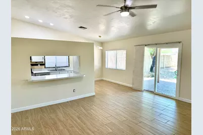 146 W Ivyglen Street, Mesa, AZ 85201 - Photo 5