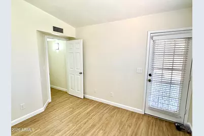 146 W Ivyglen Street, Mesa, AZ 85201 - Photo 11
