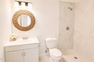 6736 W Vernon Ave, Phoenix, AZ 85035 - Photo 23