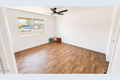 6736 W Vernon Avenue, Phoenix, AZ 85035 - Photo 17