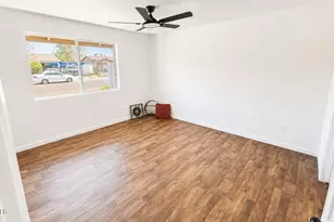 6736 W Vernon Ave, Phoenix, AZ 85035 - Photo 17