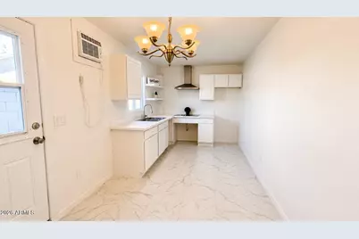 6736 W Vernon Avenue, Phoenix, AZ 85035 - Photo 21