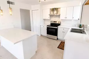 6736 W Vernon Ave, Phoenix, AZ 85035 - Photo 7