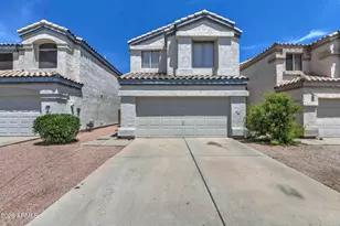 18613 N 35th St, Phoenix, AZ 85050 - Photo 1