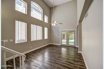 18613 N 35th Street, Phoenix, AZ 85050 - Photo 3