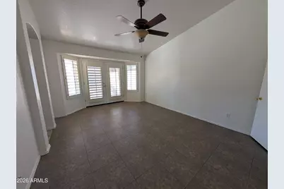 8918 W Paradise Lane, Peoria, AZ 85382 - Photo 5