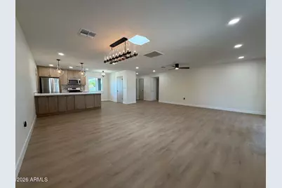 10265 N 103rd Avenue, Sun City, AZ 85351 - Photo 15