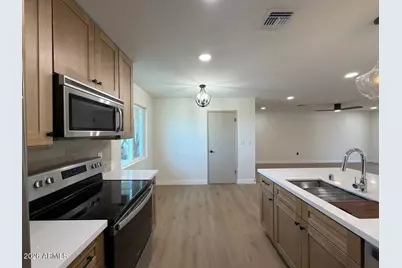 10265 N 103rd Avenue, Sun City, AZ 85351 - Photo 7