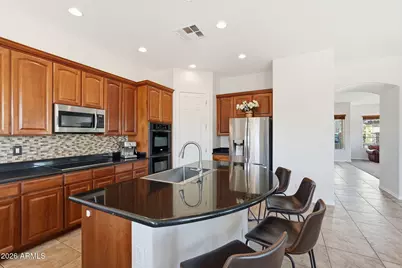 1228 E Arrowhead Trail, Gilbert, AZ 85297 - Photo 7