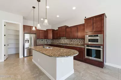 1328 W Cavedale Drive, Phoenix, AZ 85085 - Photo 19