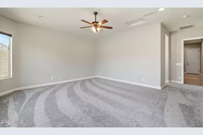 1328 W Cavedale Drive, Phoenix, AZ 85085 - Photo 23
