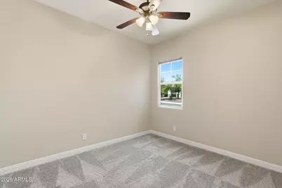 1328 W Cavedale Drive, Phoenix, AZ 85085 - Photo 31