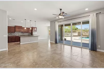 1328 W Cavedale Drive, Phoenix, AZ 85085 - Photo 17