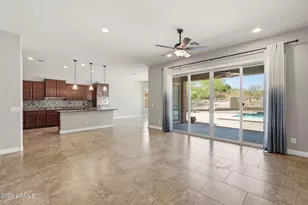 1328 W Cavedale Dr, Phoenix, AZ 85085 - Photo 17