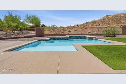 1328 W Cavedale Drive, Phoenix, AZ 85085 - Photo 5