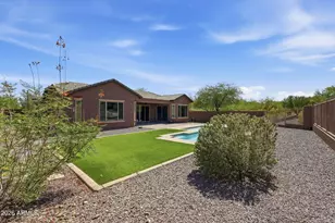 1328 W Cavedale Dr, Phoenix, AZ 85085 - Photo 43