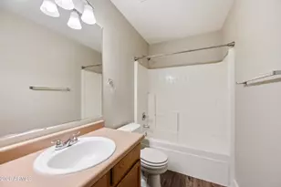 2851 E Cherry Hills Dr, Chandler, AZ 85249 - Photo 17