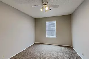 6328 W Ironwood Dr, Glendale, AZ 85302 - Photo 11