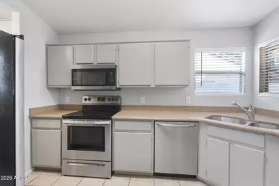 6328 W Ironwood Drive, Glendale, AZ 85302 - Photo 13