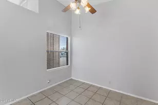 6328 W Ironwood Dr, Glendale, AZ 85302 - Photo 9