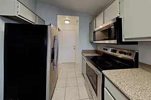 6328 W Ironwood Dr, Glendale, AZ 85302 - Photo 5