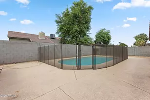 6328 W Ironwood Dr, Glendale, AZ 85302 - Photo 43
