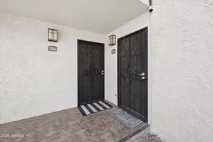 3825 E Camelback Road E, Phoenix, AZ 85018 - Photo 21