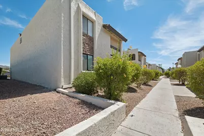 3825 E Camelback Road E #186, Phoenix, AZ 85018 - Photo 27