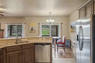 3973 N Tam O'Shanter Dr, Flagstaff, AZ 86004 - Photo 17