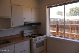 524 N Ave Ave, Sierra Vista, AZ 85635 - Photo 3