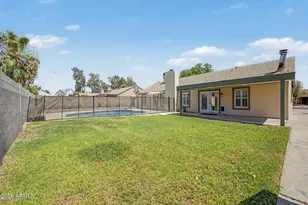 684 E Estrella Dr, Chandler, AZ 85225 - Photo 31