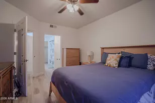 10410 N Cave Creek Rd, Phoenix, AZ 85020 - Photo 11