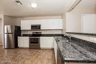 2281 E Meadow Chase Dr, San Tan Valley, AZ 85140 - Photo 7