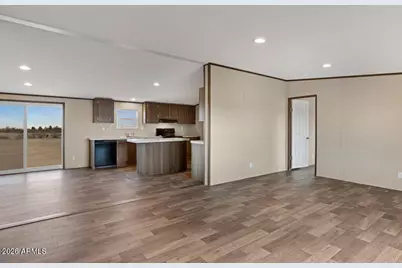 5744 N Lakeview Drive, Casa Grande, AZ 85194 - Photo 3